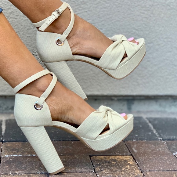 Macy's Shoes - Retro Woven Fabric Knot Detail Towering Platform